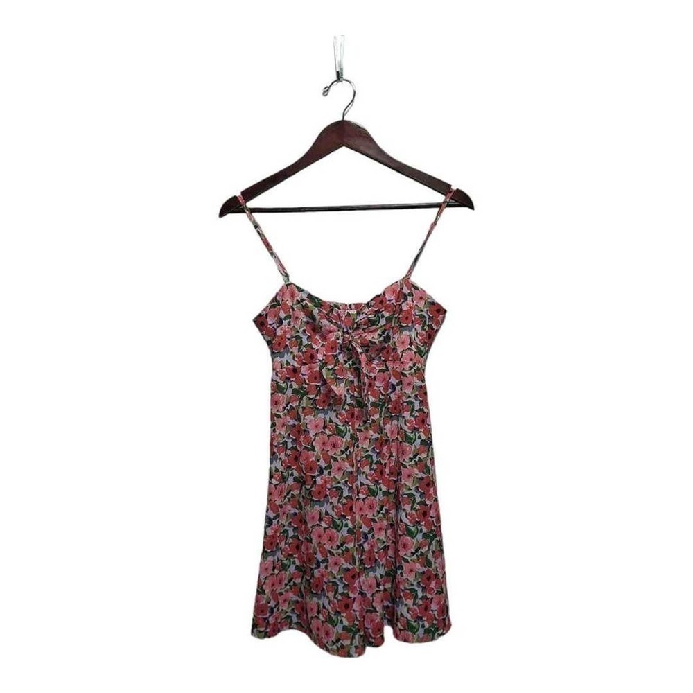 Adorable‎ peach floral romper by Cider.  Size Small
